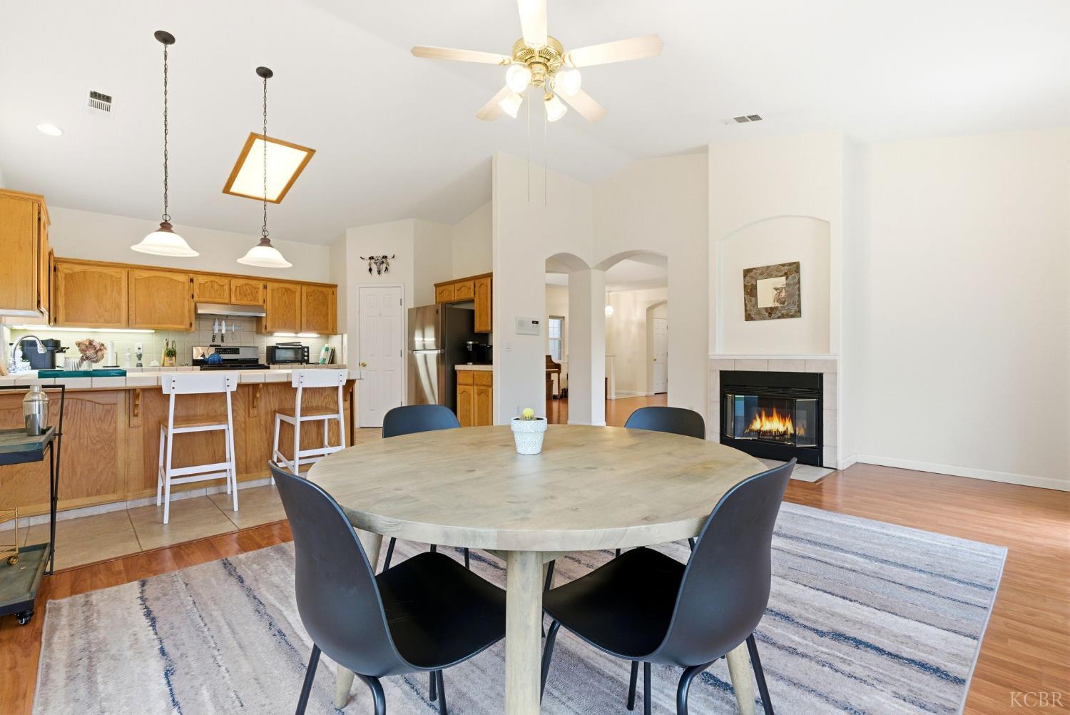 535 Mallard Ave, Lemoore, CA 93245