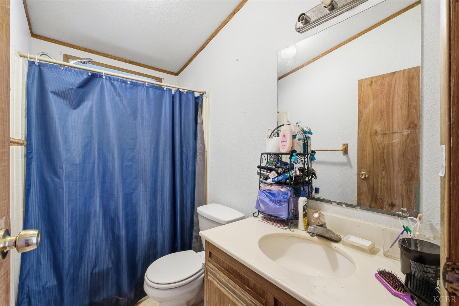 601 S Phillips St S, Hanford, CA 93230