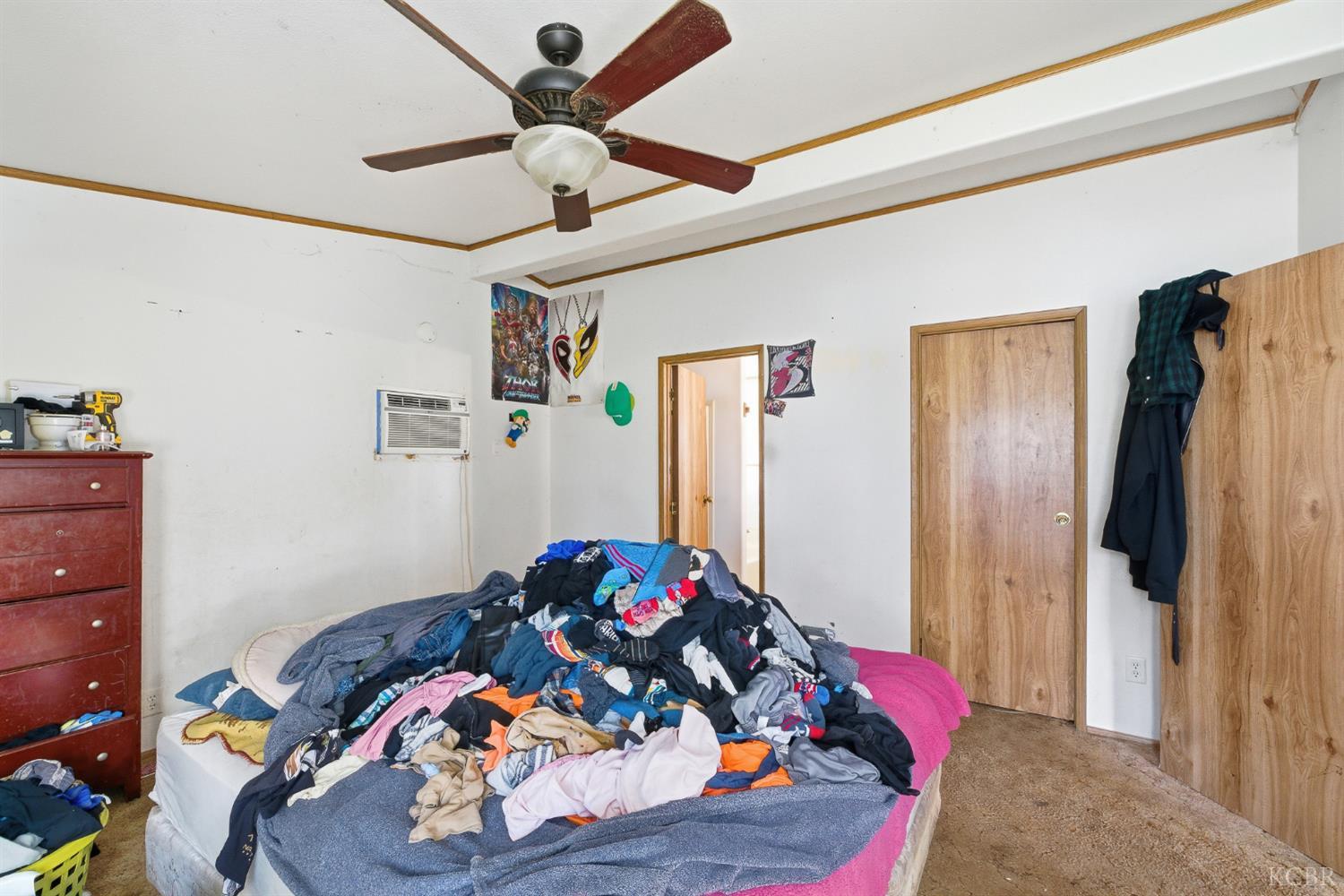 601 S Phillips St S, Hanford, CA 93230