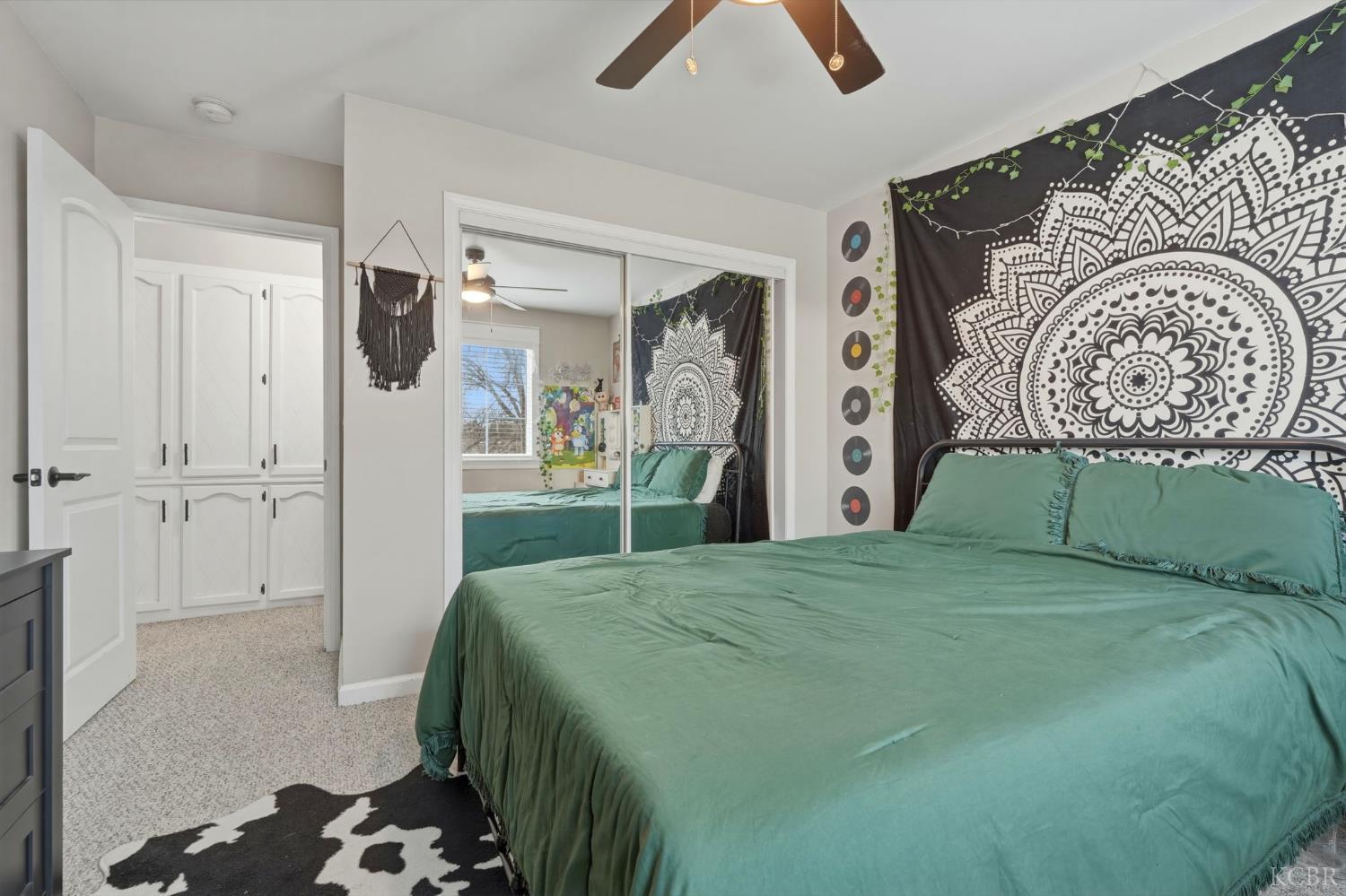 1145 Campus Dr, Hanford, CA 93230