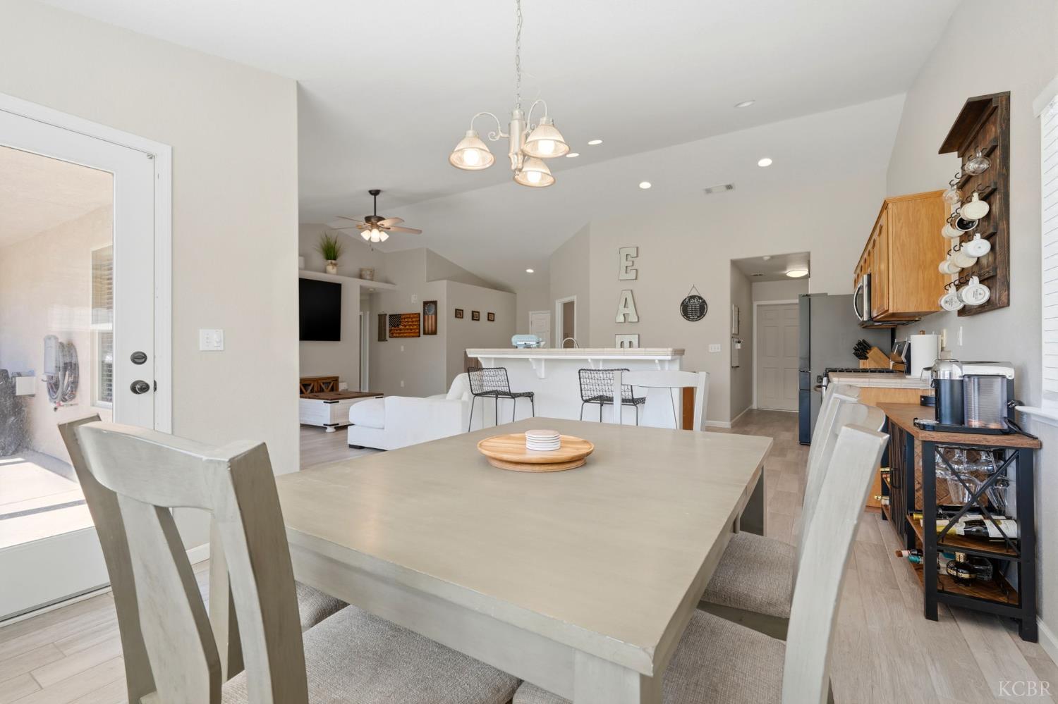 1849 W Spring Crest St, Hanford, CA 93230