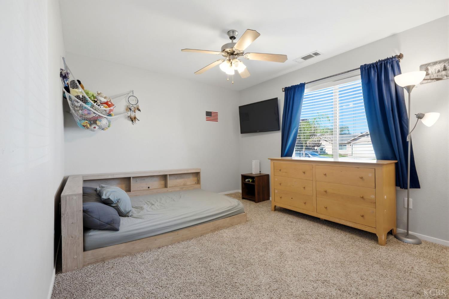 1849 W Spring Crest St, Hanford, CA 93230