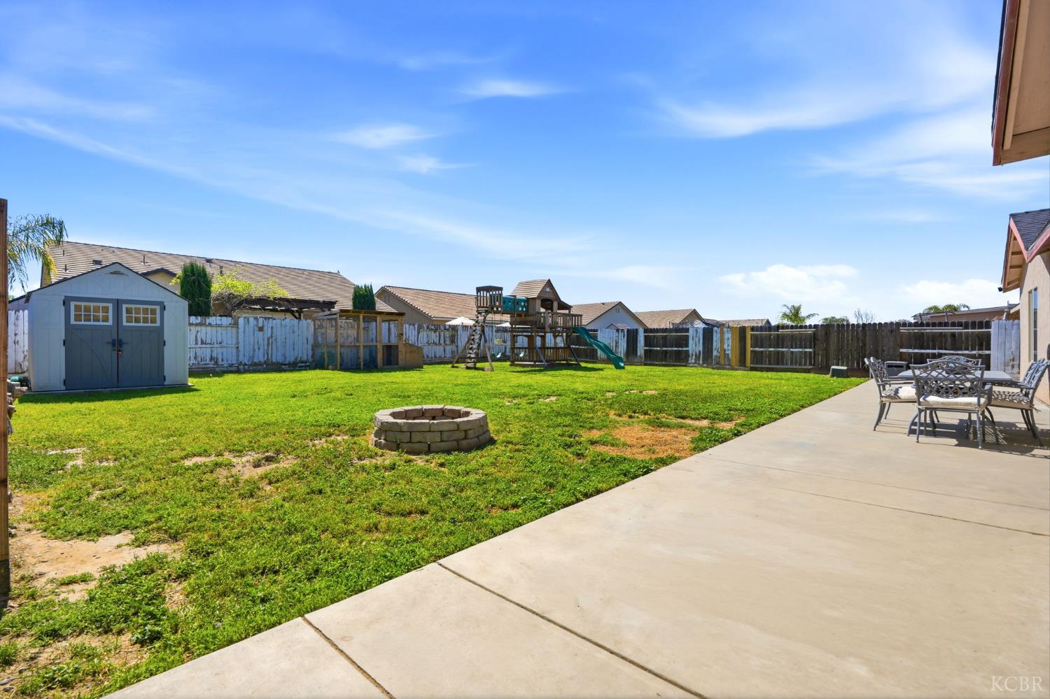 1849 W Spring Crest St, Hanford, CA 93230