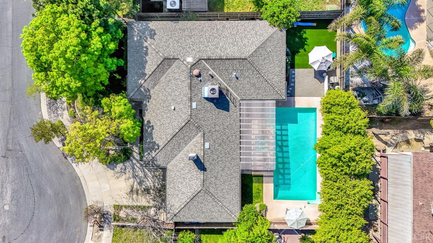 1182 Hansen Ct, Hanford, CA 93230