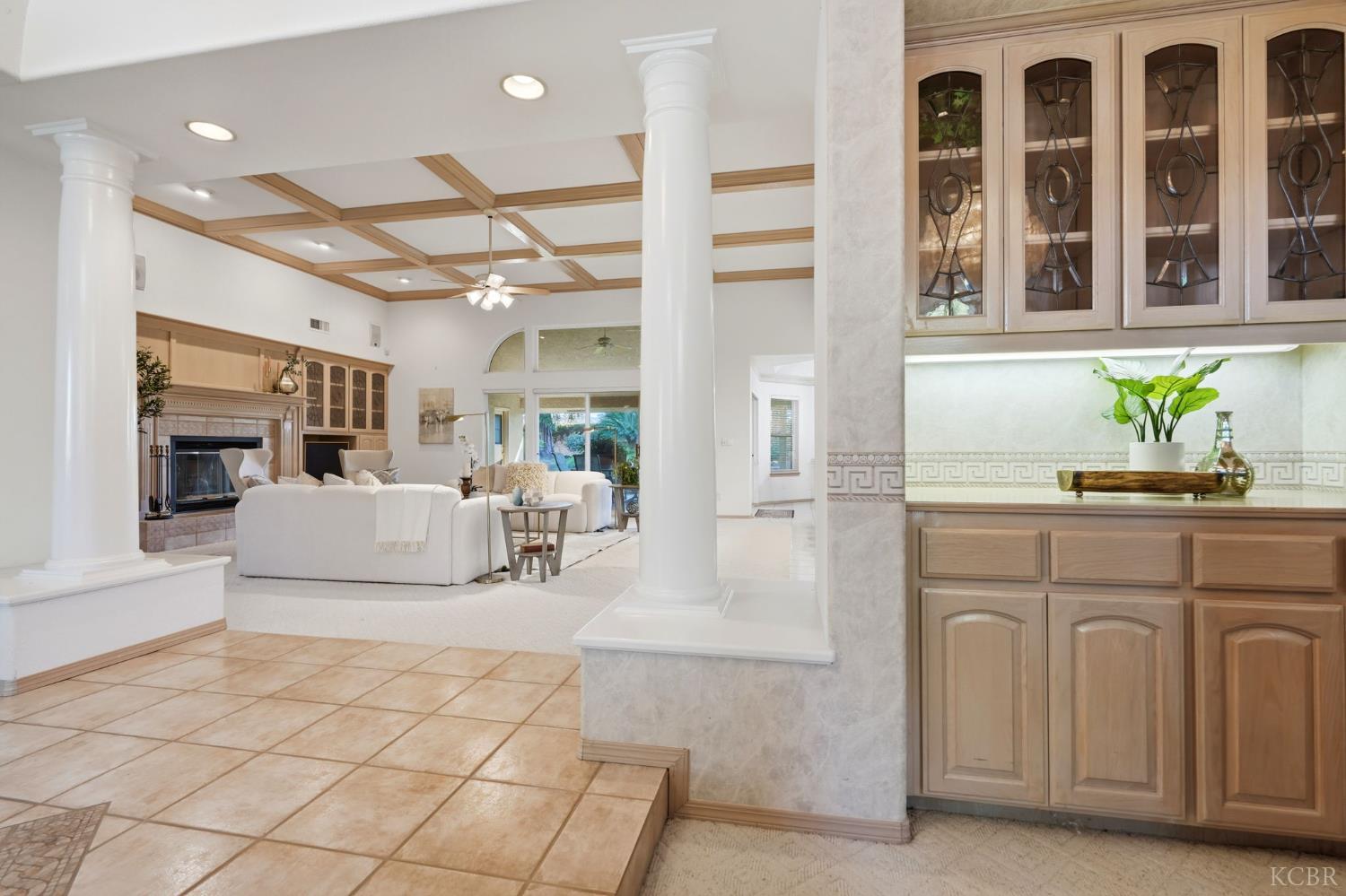 3403 E Vassar Ct, Visalia, CA 93292