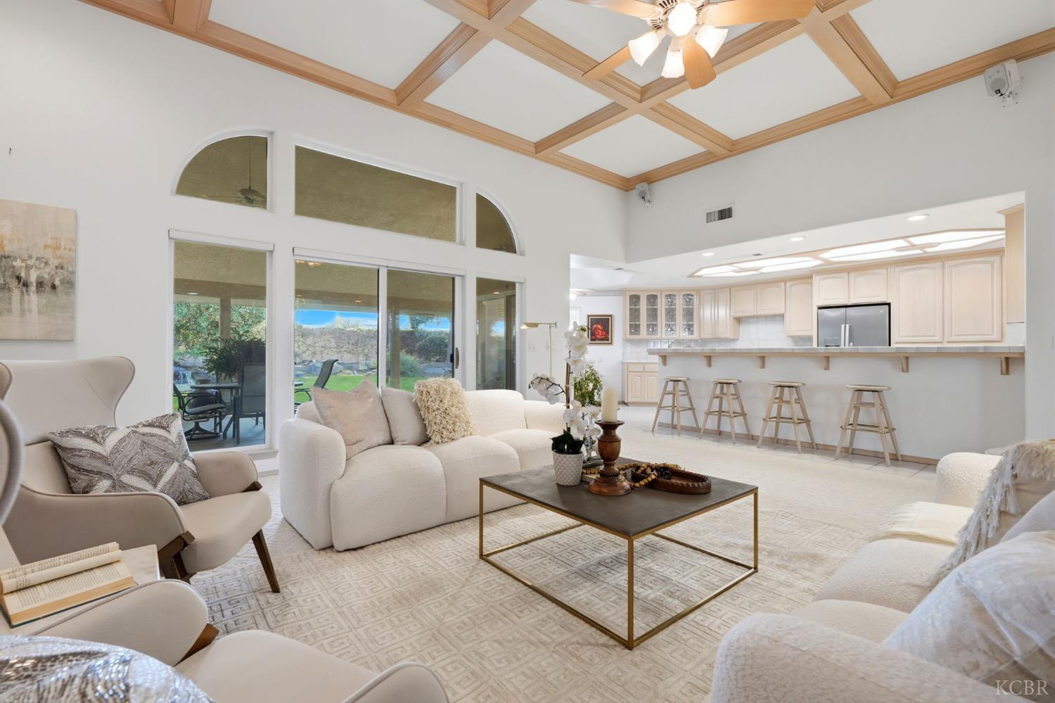 3403 E Vassar Ct, Visalia, CA 93292