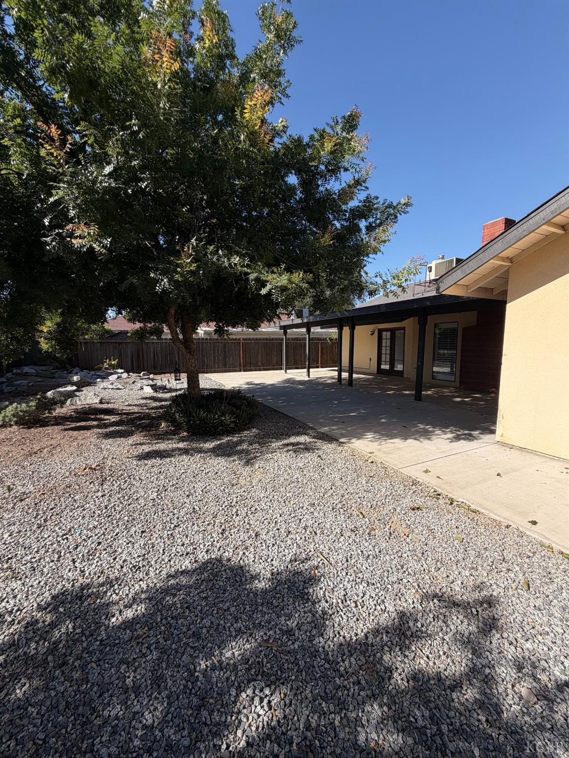 2319 Aspen St, Hanford, CA 93230