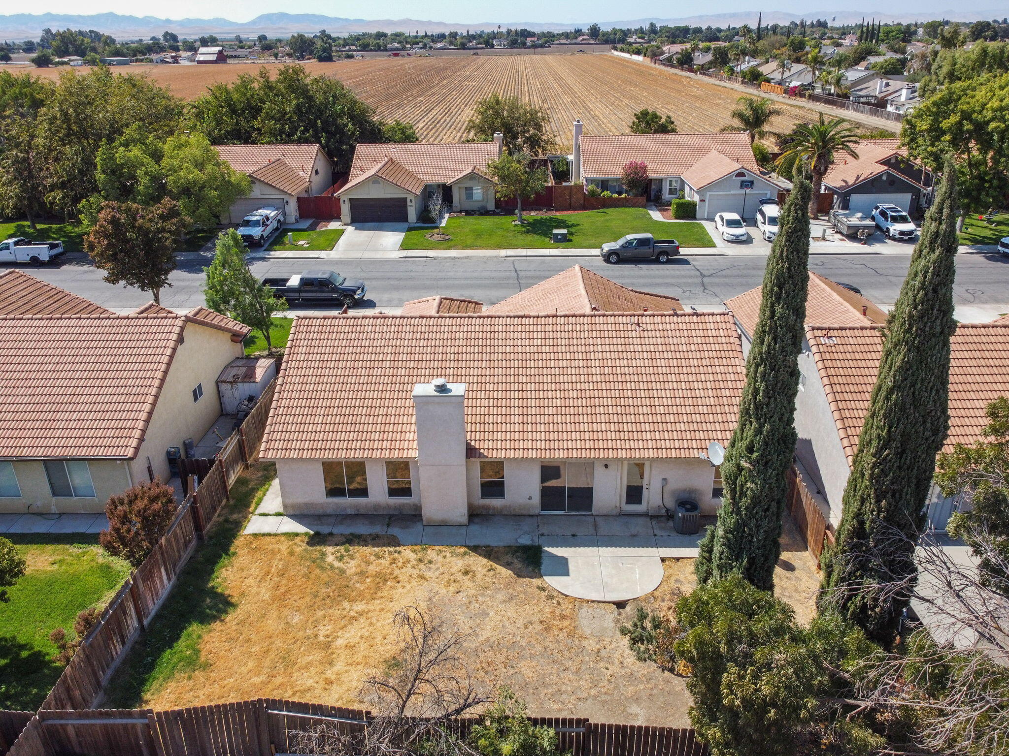 2066 Hastings Dr, Los Banos, CA 93635