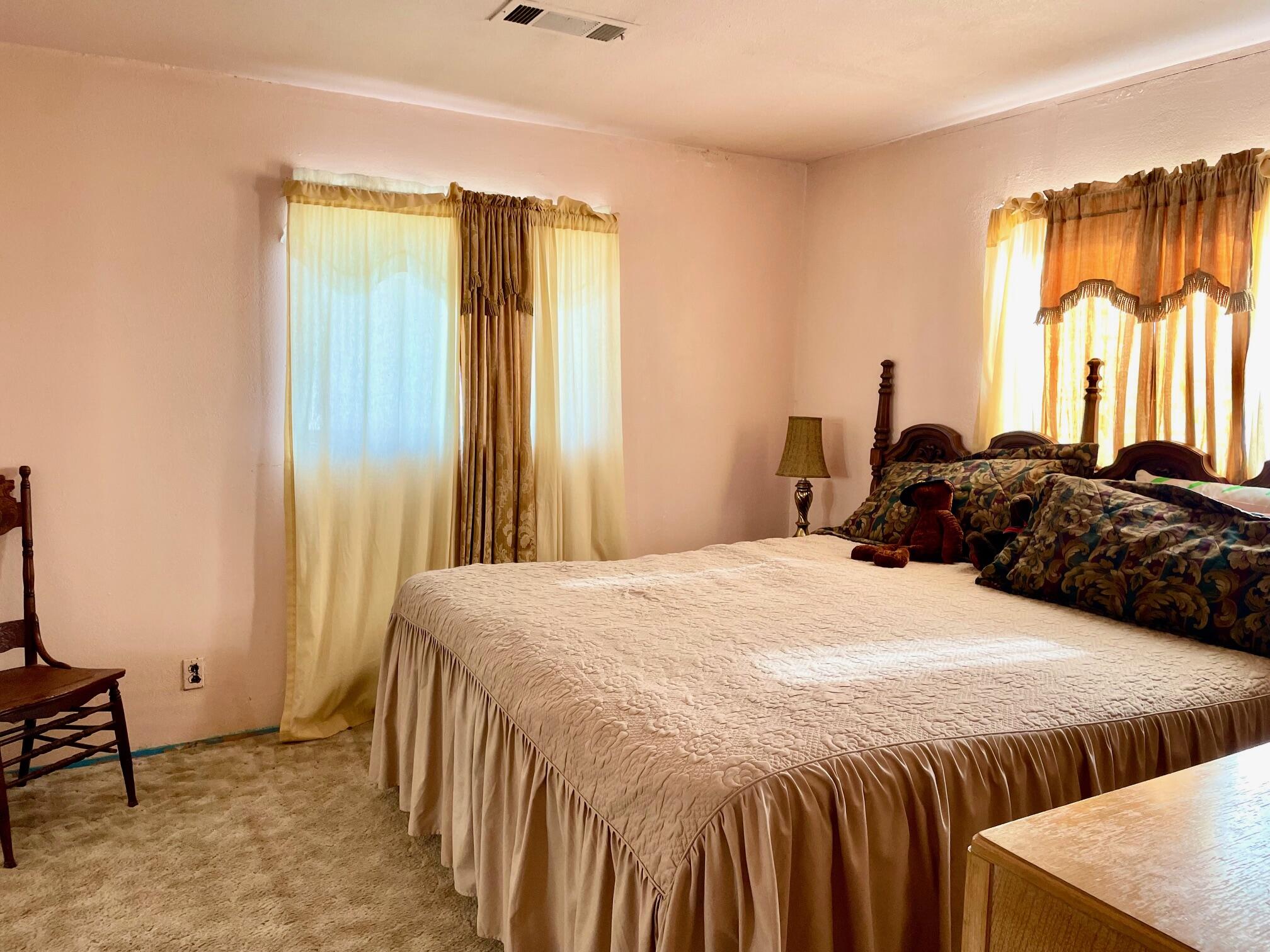 12840 10th Ave, Hanford, CA 93230