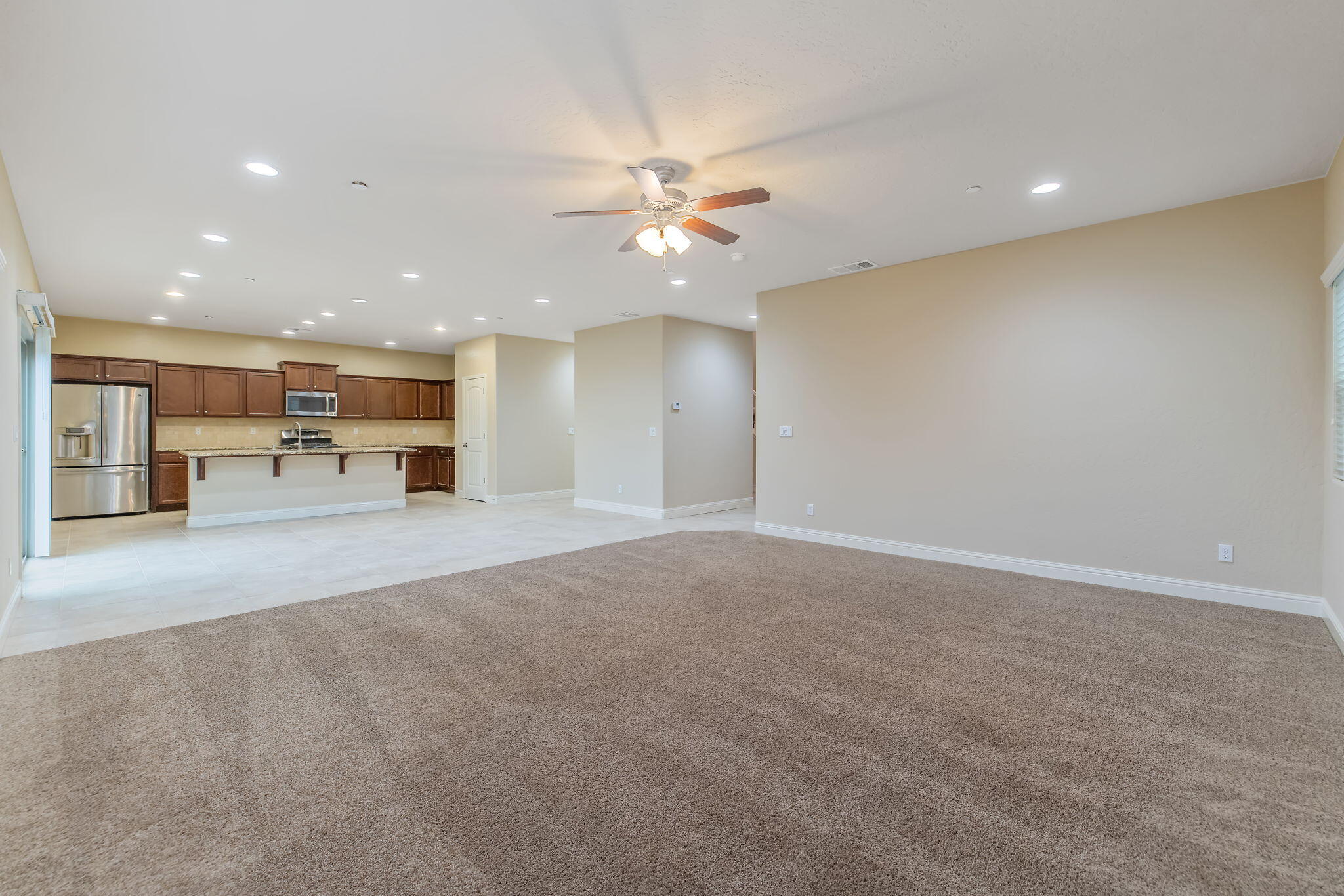 1923 W Humboldt Dr, Hanford, CA 93230