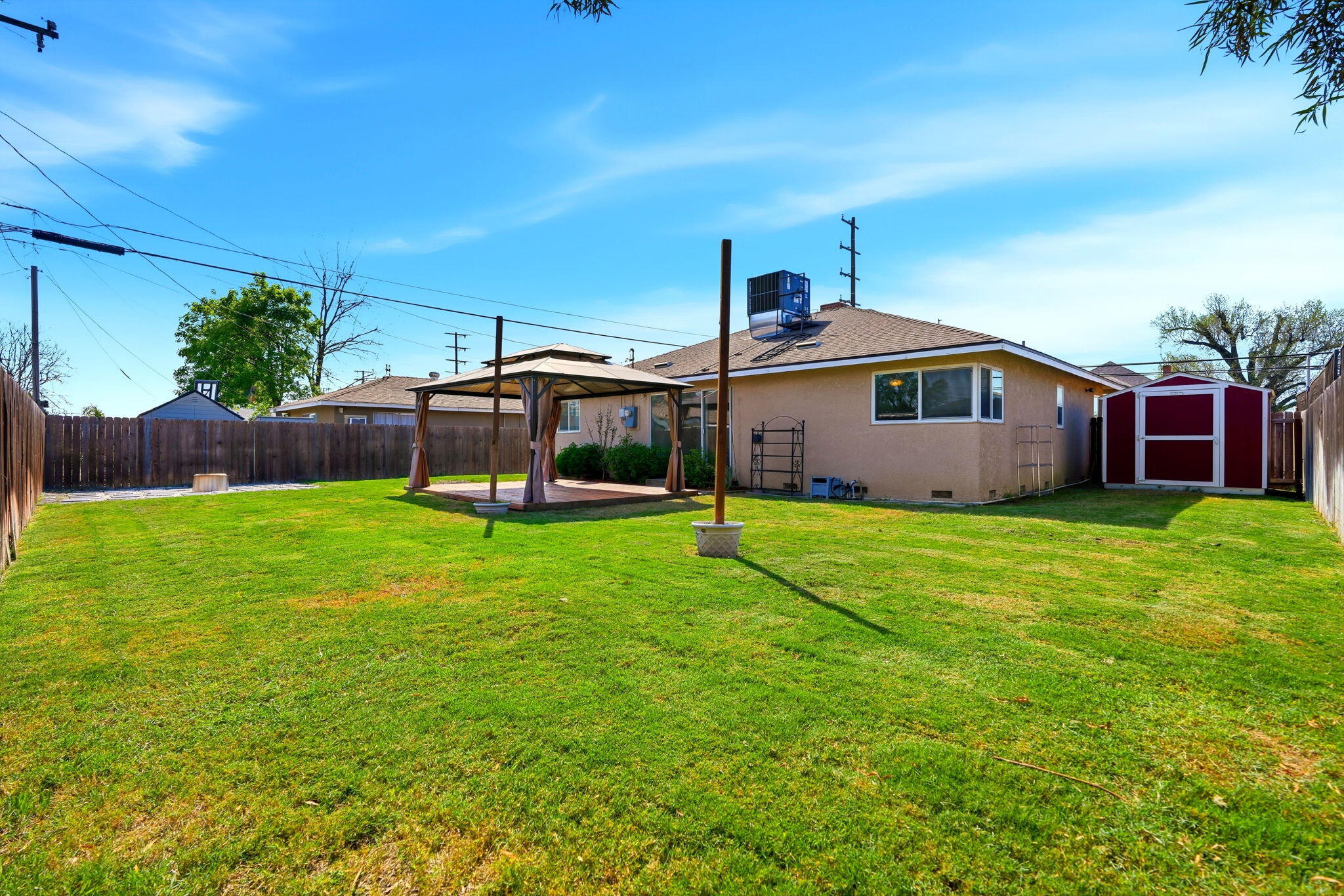 1931 N Douty St, Hanford, CA 93230