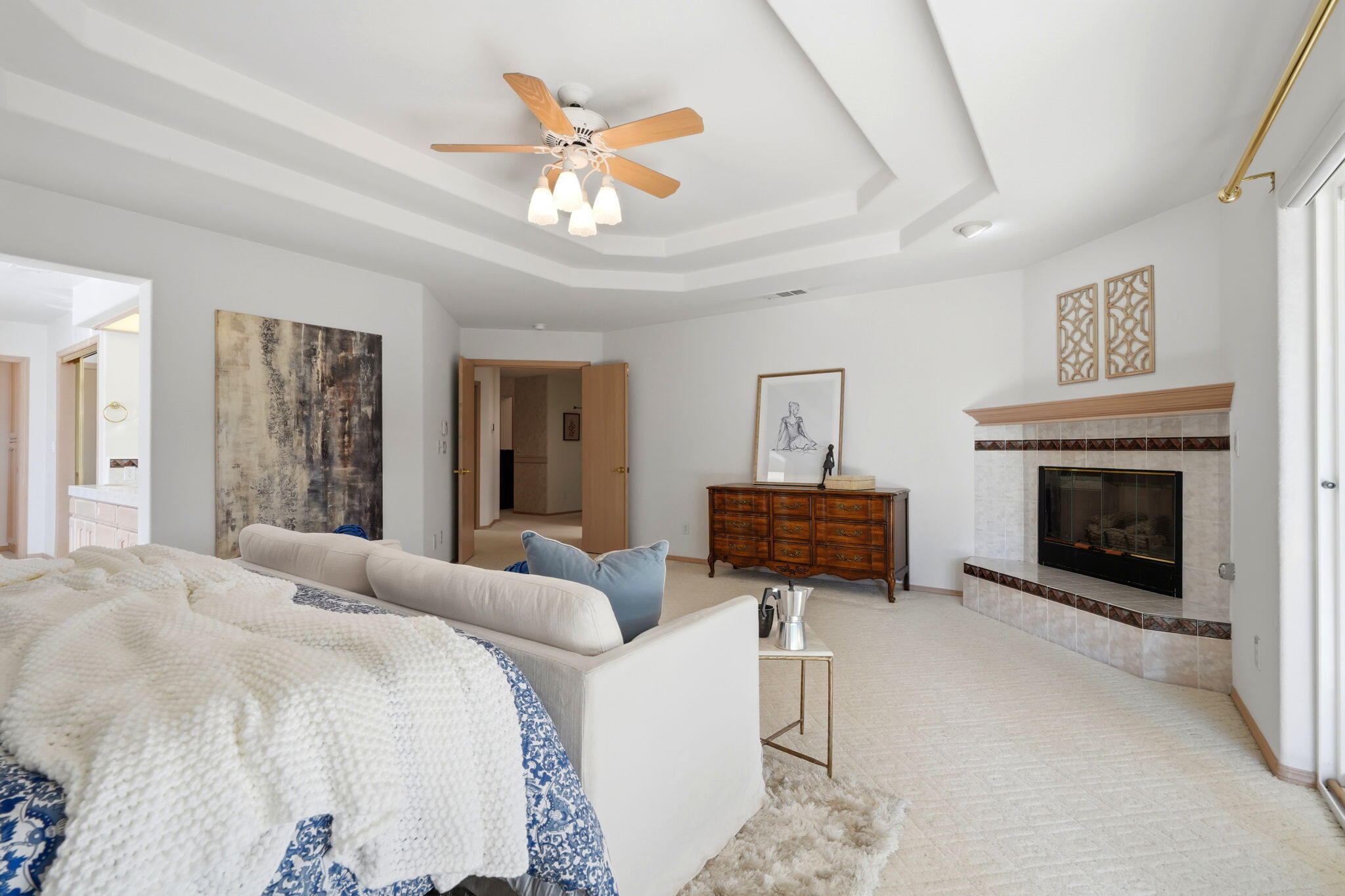 3403 E Vassar Ct, Visalia, CA 93292