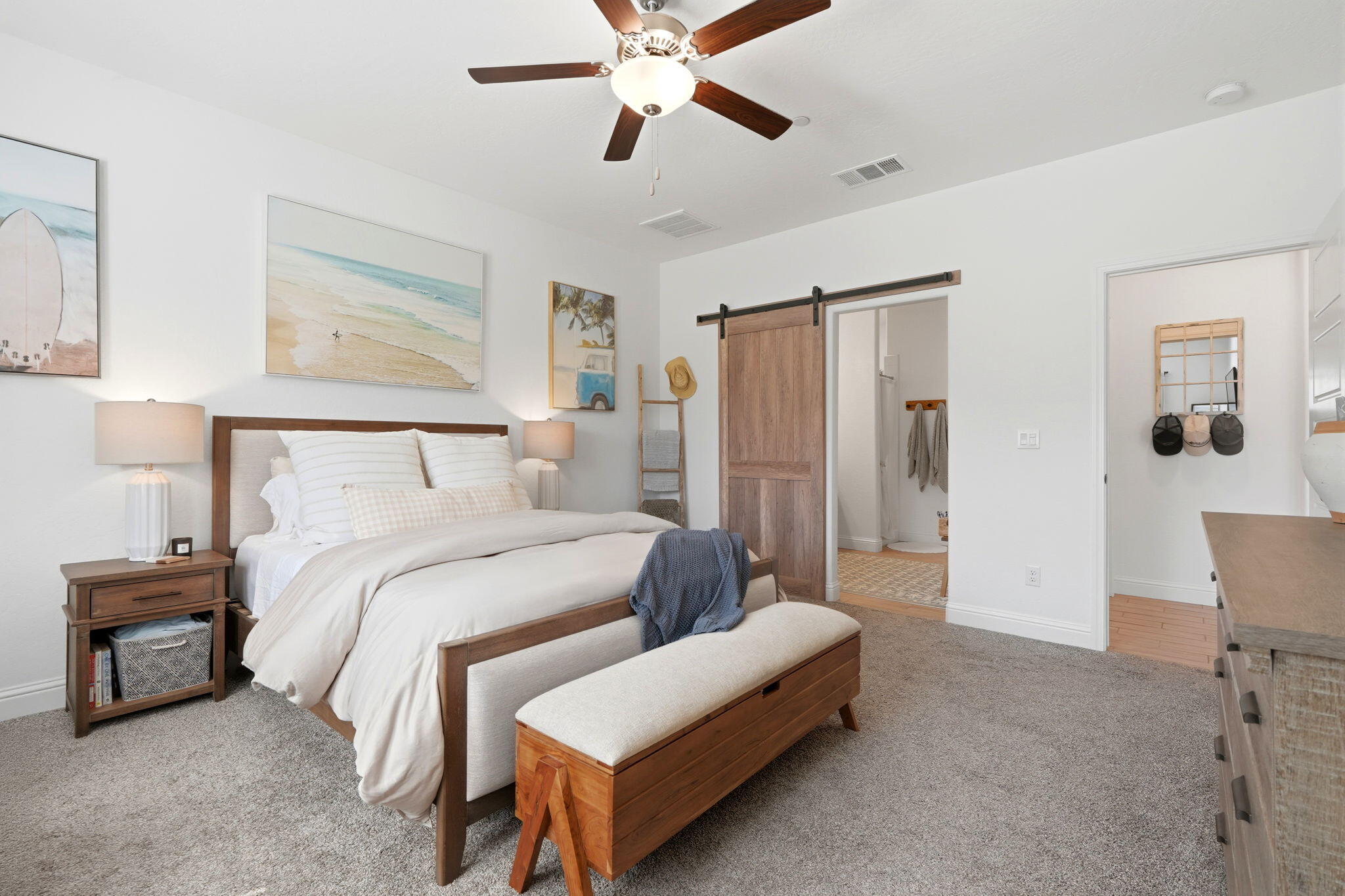 2587 W Heather Ln, Hanford, CA 93230