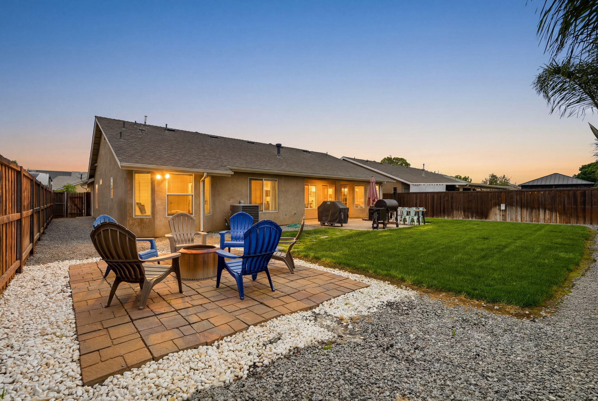 1155 W Julia Way, Hanford, CA 93230