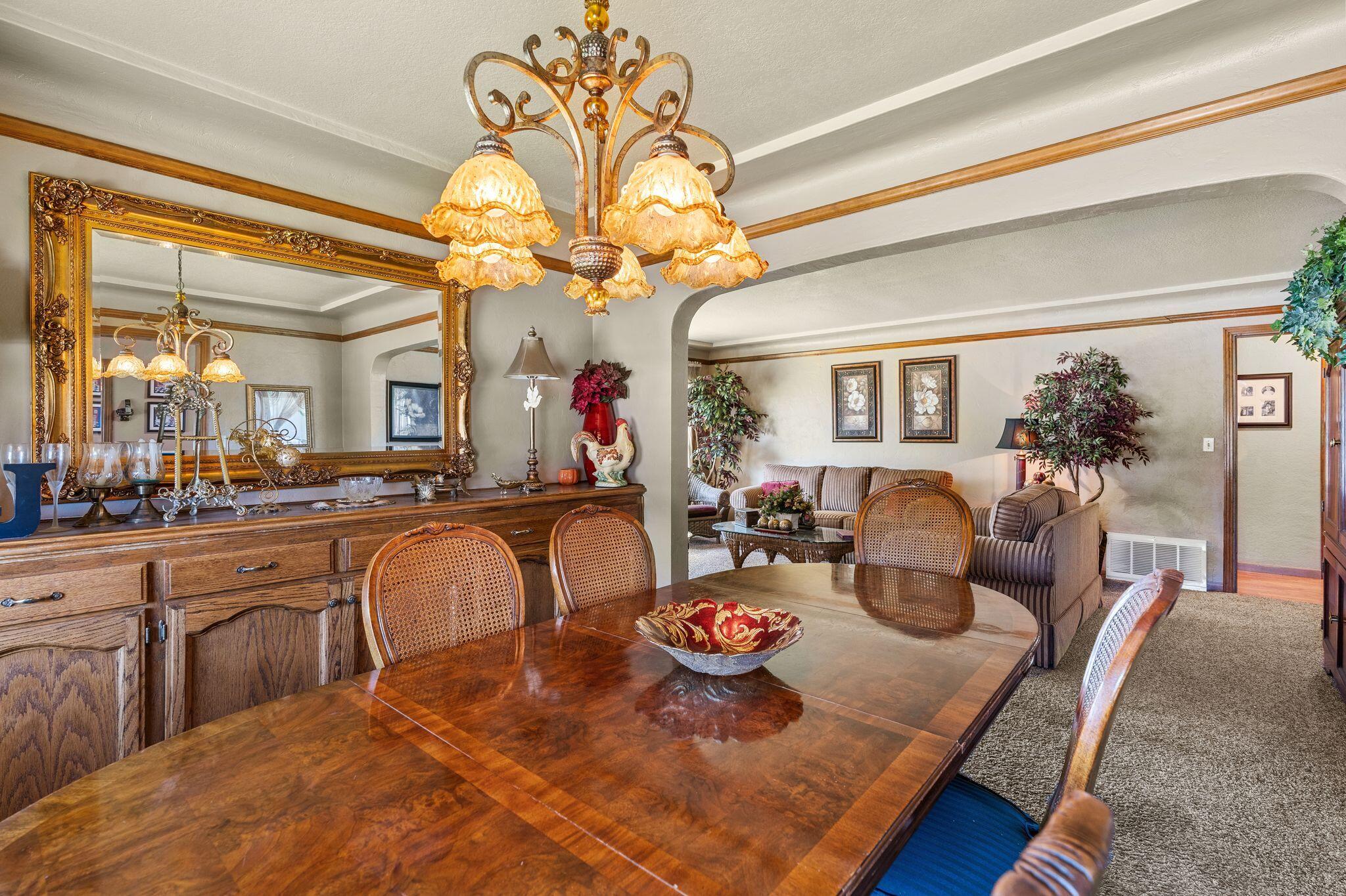 202 W Terrace Dr, Hanford, CA 93230